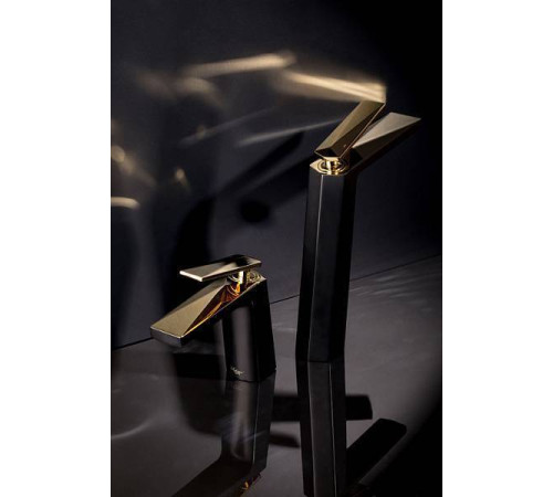 Смеситель для ванны Boheme Venturo с душевым гарнитуром черный глянцевый/золото 383-B