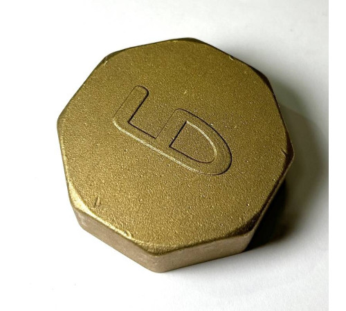 Заглушка резьбовая латунная LD DN40 1 1/2 ВР LD.65.504.40