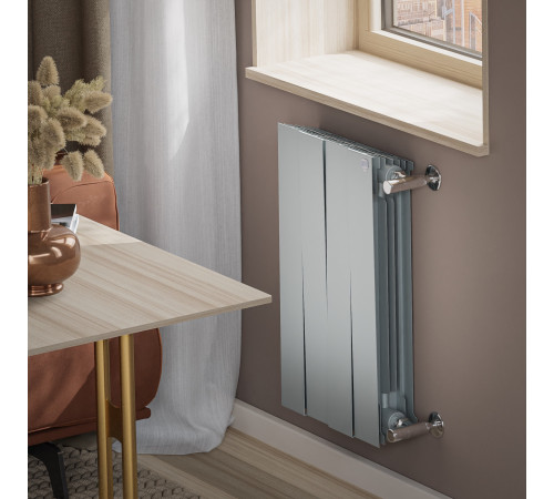 Радиатор биметаллический Royal Thermo PianoForte 500 Серебристый 4 секции боковое подключение 1682375