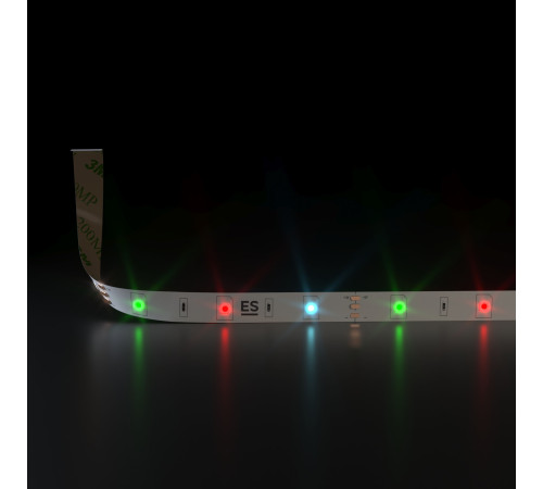 Светодиодная лента 12 В 7,2 Вт 30 Led/м 5050 IP20, мультиколор, 5 м Лента светодиодная 12V 7,2W 30Led 5050 IP20 RGB, 5м