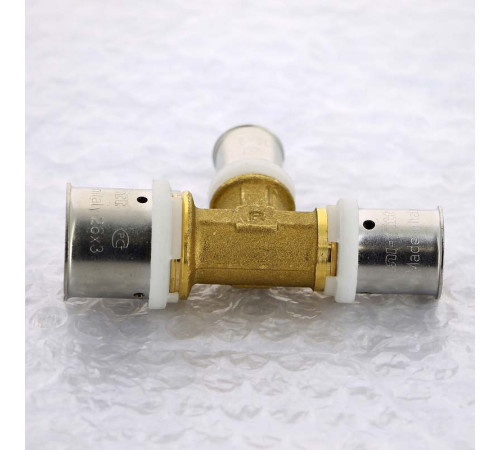 Тройник пресс Uni-Fitt 26х16х20 мм 706G8670