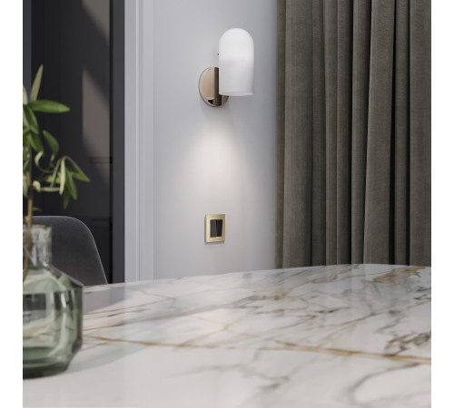 Выключатель двухклавишный проходной (черный акрил) W1122048