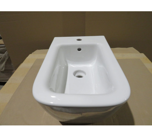 Биде подвесное GSI Nubes 550x350 мм с отверстием под смеситель без крепежа 9665111