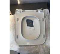 Сиденье для унитаза Villeroy & Boch Verity Line альпийский белый (поврежденный) 8M19S101