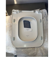 Сиденье для унитаза Villeroy & Boch Verity Line альпийский белый (поврежденный) 8M19S101