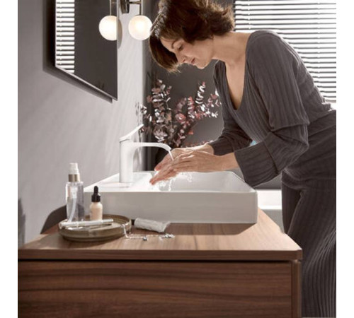 Смеситель для раковины Hansgrohe Vivenis 110 белый матовый 75022700
