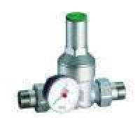 Редуктор давления FAR 1 1/2 НР-НР мембранный хромированный с манометром FA 2815 112