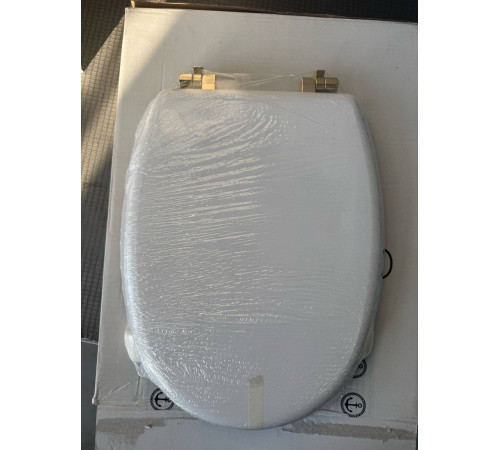 Сиденье для унитаза Villeroy & Boch Verity Line альпийский белый (поврежденный) 8M19S101