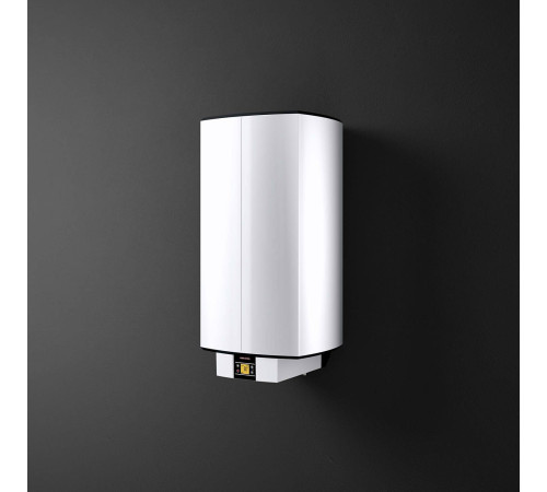 Водонагреватель накопительный Stiebel Eltron SHZ 30 LCD настенный 30 л 231251