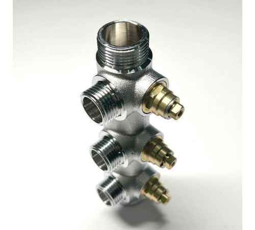 Коллектор распределительный Uni-Fitt 3/4 НВ 3 выхода 1/2 45 мм с вентилями под 90 градусов хромированный 414C3230