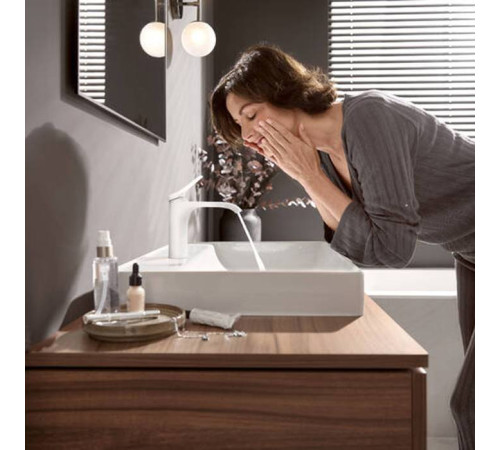 Смеситель для раковины Hansgrohe Vivenis 110 белый матовый 75022700