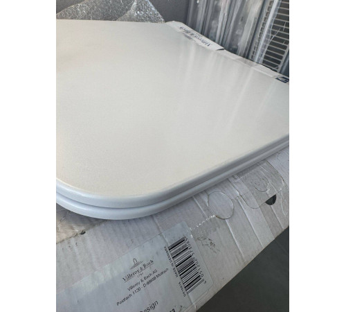 Сиденье для унитаза Villeroy & Boch Verity Line альпийский белый (поврежденный) 8M19S101