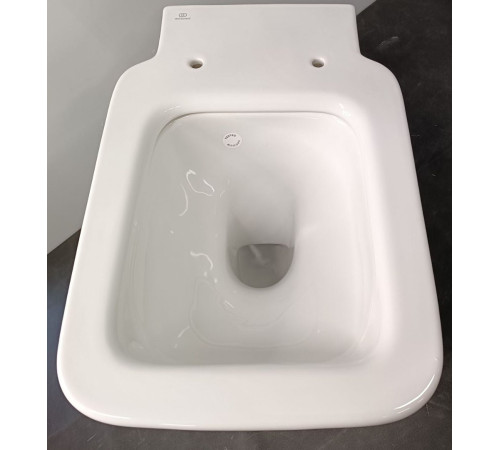 Унитаз подвесной Ideal Standard Strada II AquaBlade с сиденьем SoftClose T359601