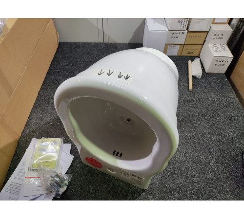 Биде напольное Artceram HERMITAGE 55х36 см пристенное HEB001 01 00