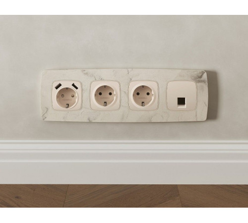Розетка Ethernet RJ-45 и со шторками, без рамки Ambrella Volt OMEGA MO332005