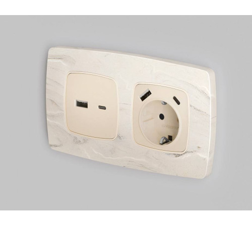 Накладка для розетки с заземлением и со шторками и 2хUSB type A и C Ambrella Volt Quant OP3100