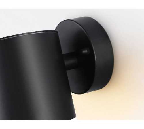 Светильник на штанге Ambrella Light ST ST3327