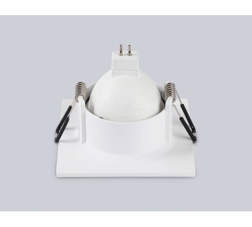 Встраиваемый светильник Ambrella Light TN TN102811