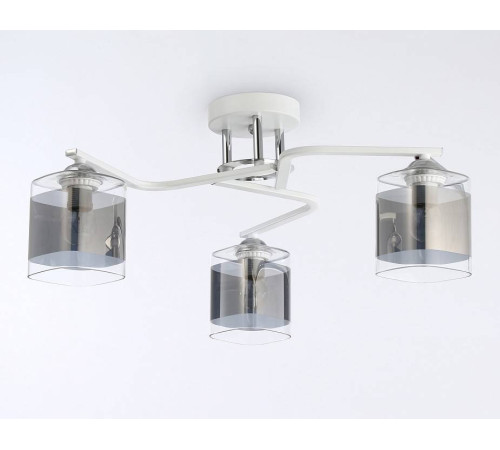 Потолочная люстра Ambrella Light TR TR303217