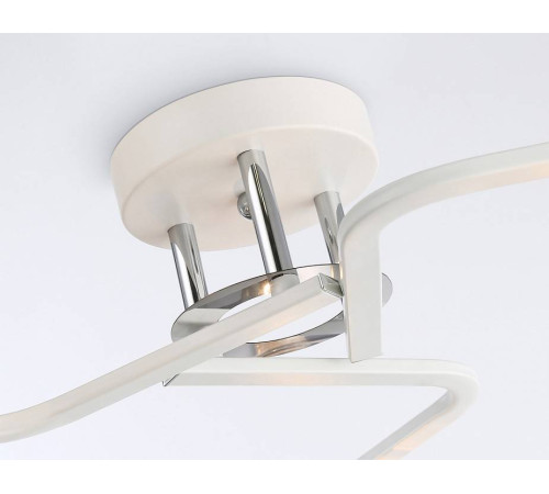 Потолочная люстра Ambrella Light TR TR303217
