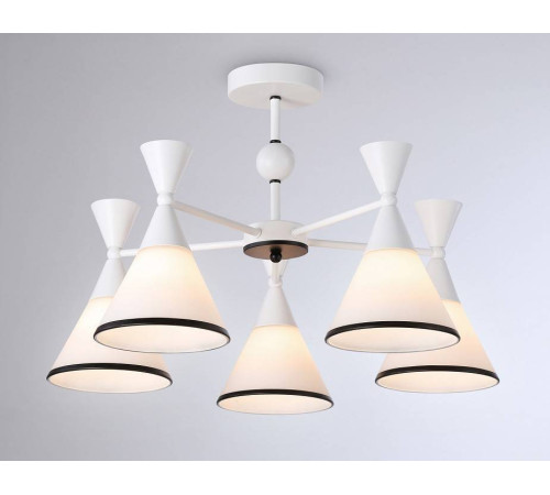 Люстра на штанге Ambrella Light TR TR3165