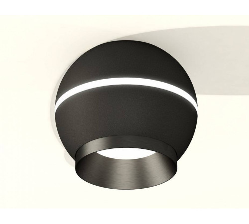 Накладной светильник Ambrella Light XS XS1102010