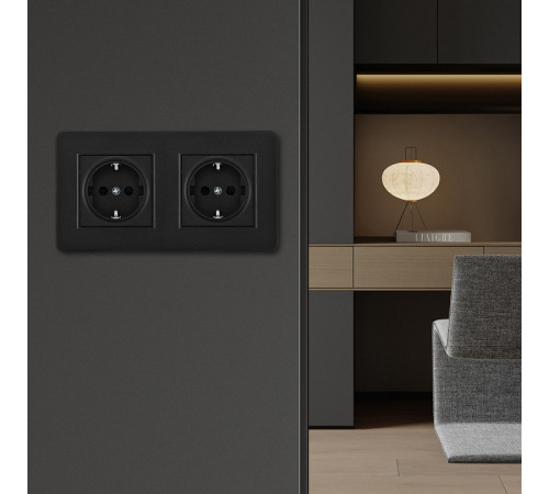 Розетка с заземлением и со шторкой Arte Milano SET16-2 SET16-2-40-1x2 black