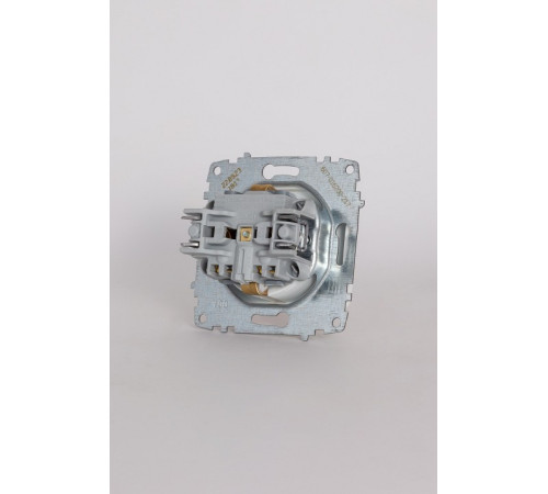 Розетка с заземлением, без рамки Elbi Eleсtriс Jazz 607-016200-217