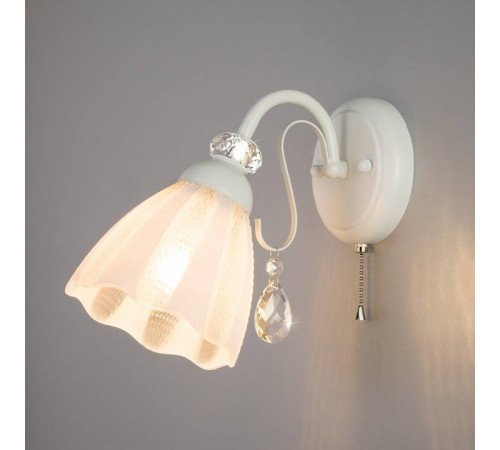 Бра Eurosvet Floranse 30155/1 белый