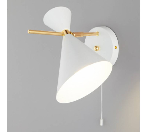 Бра Eurosvet Apart 70114/1 белый