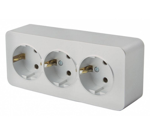 Розетка тройная с заземлением Stekker София 49330
