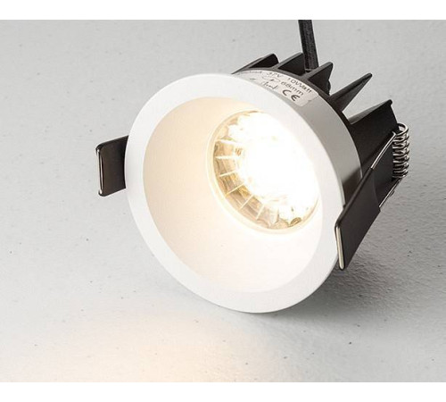 Встраиваемый светильник Italline DL 3241 DL 3241 white