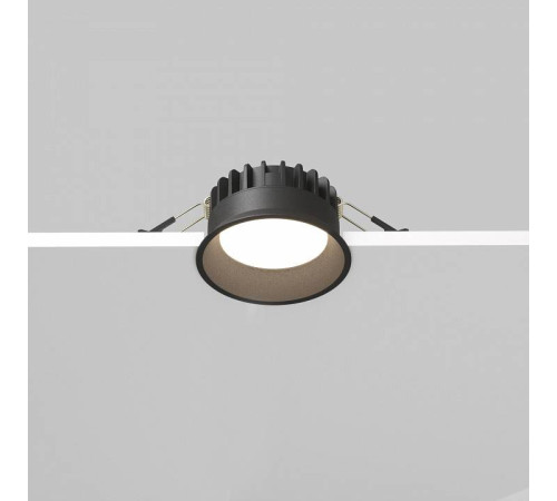 Встраиваемый светильник Maytoni Okno DL055-8W3-4-6K-B