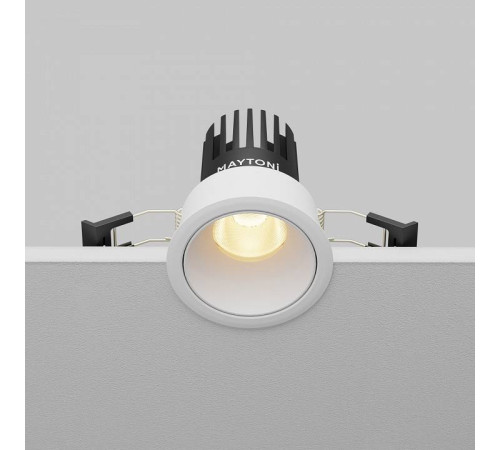 Встраиваемый светильник Maytoni Dip DL115-10W-2.7K-W