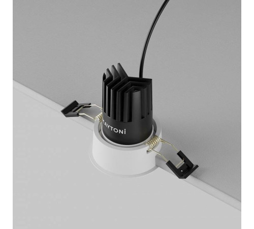 Встраиваемый светильник Maytoni Dip DL115-10W-2.7K-W