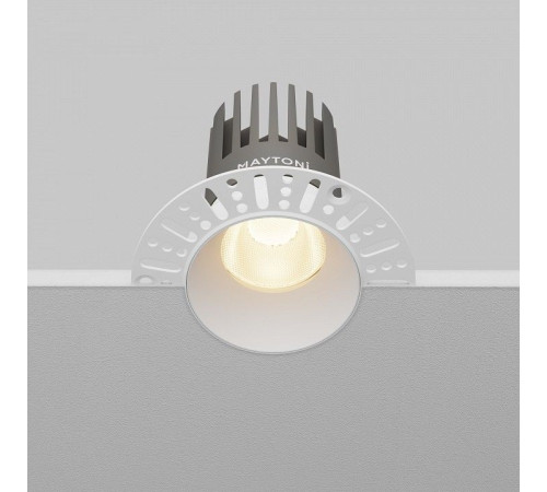 Встраиваемый светильник Maytoni Technical Dip DL121-15W-3K-TRS-W