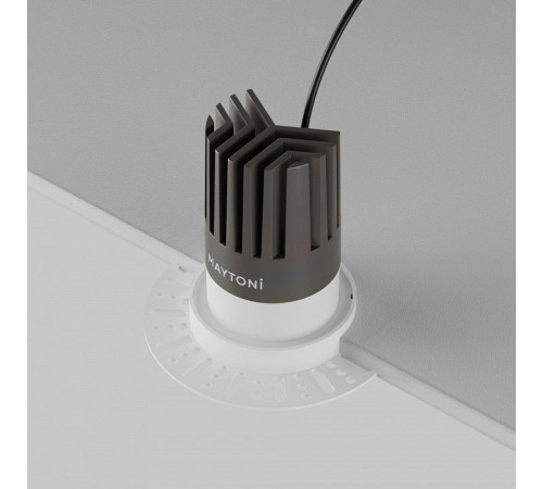 Встраиваемый светильник Maytoni Technical Dip DL121-15W-3K-TRS-W