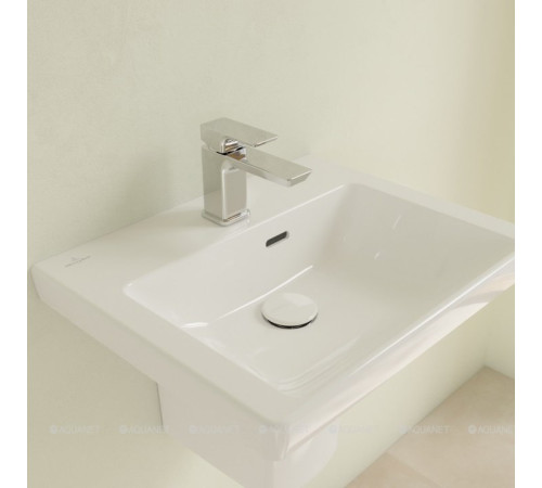 Раковина компактная Villeroy & Boch Subway 3.0 500x400x145 мм 43705001