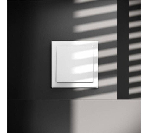 Выключатель одноклавишный без рамки Voltum S70 VLS010102