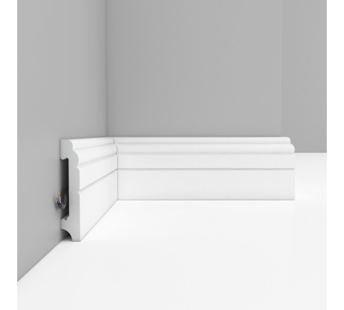 Плинтус напольный DECOMASTER A024 76х15х2000 мм A024