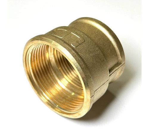 Муфта резьбовая переходная LD Pride DN40х32 1 1/2х1 1/4 дюйма ВР-ВР латунь LD.65.516.40х32