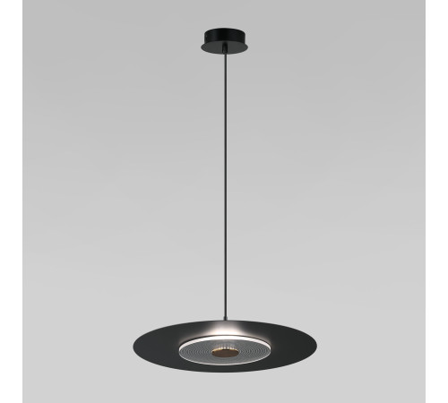 Подвесной светильник с металлическим плафоном 40030/1 LED / черный