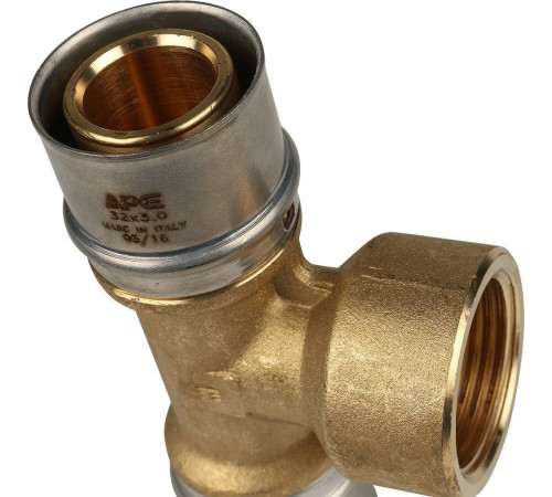 Тройник-переходник пресс STOUT с внутренней резьбой 32х1х32 SFP-0007-000132