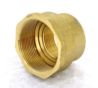 Муфта латунная Uni-Fitt 2 x 1 1/2 дюйма ВР-ВР 602G7600