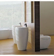 Раковина напольная Laufen Il Bagno Alessi One 53х53х90 см 1 отверстие LLC белый 8.1197.2.400.104.1