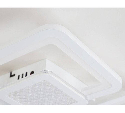 Потолочная люстра Ambrella Light FA FA4283