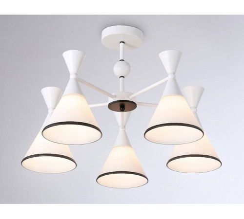 Люстра на штанге Ambrella Light TR TR3165