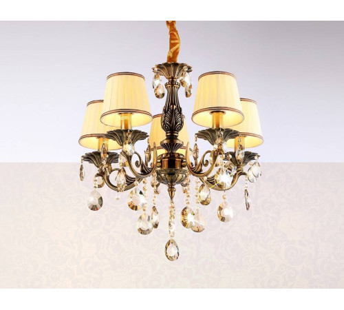 Подвесная люстра Ambrella Light TR TR4577