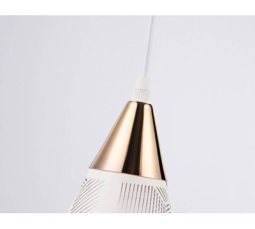 Подвесной светильник Ambrella Light TR TR8429