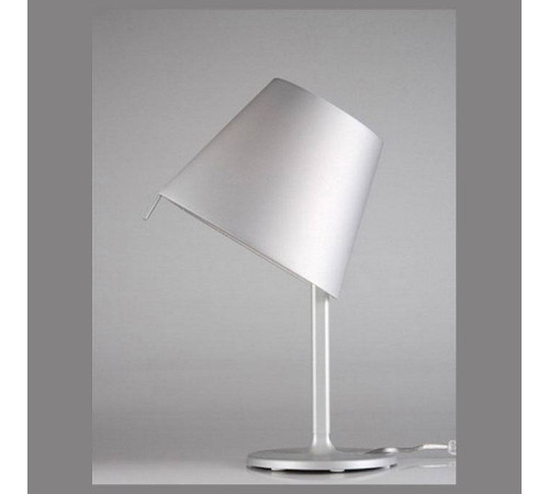 Настольная лампа декоративная Artemide 0710010A